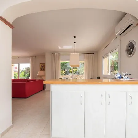 Carrera Villa