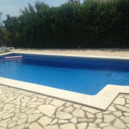 Villa Carrera *